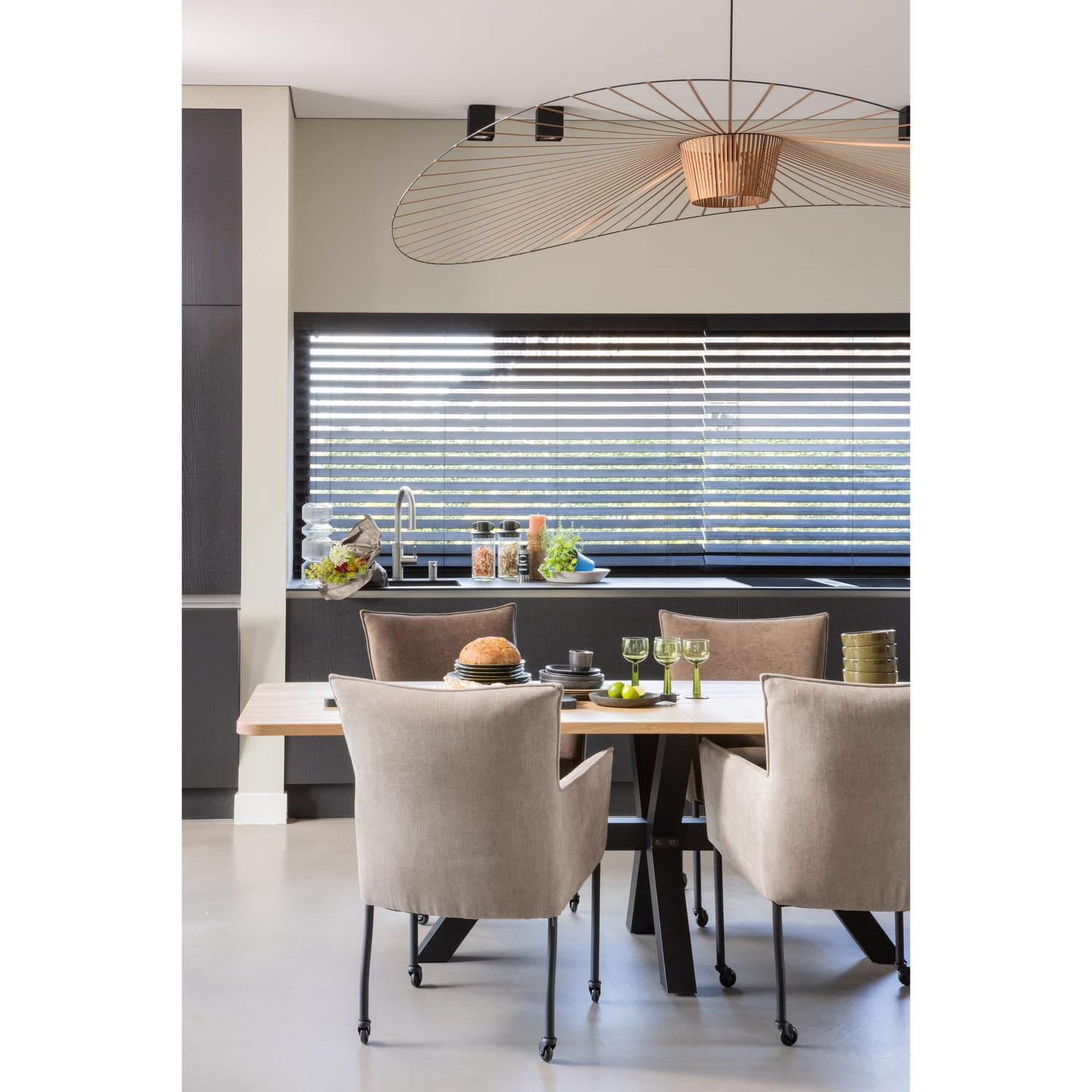 Eettafel Tablo Eikenhout, 240 x 100cm, kleur Naturel - Zeeland poot - Afbeelding 2