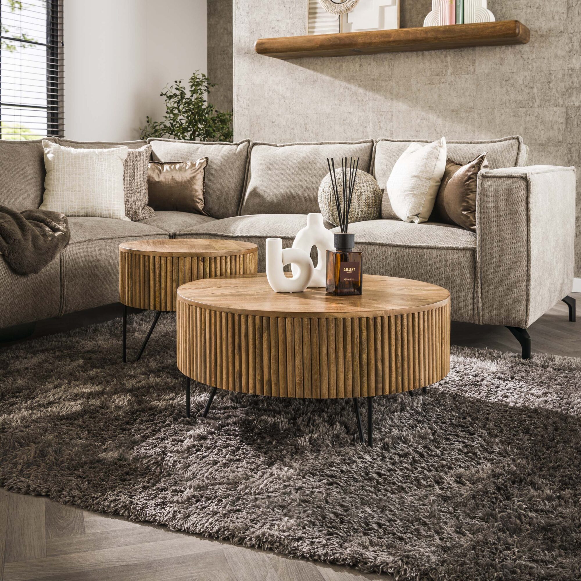 Ronde Salontafel Wave Mangohout Set van 2 stuks