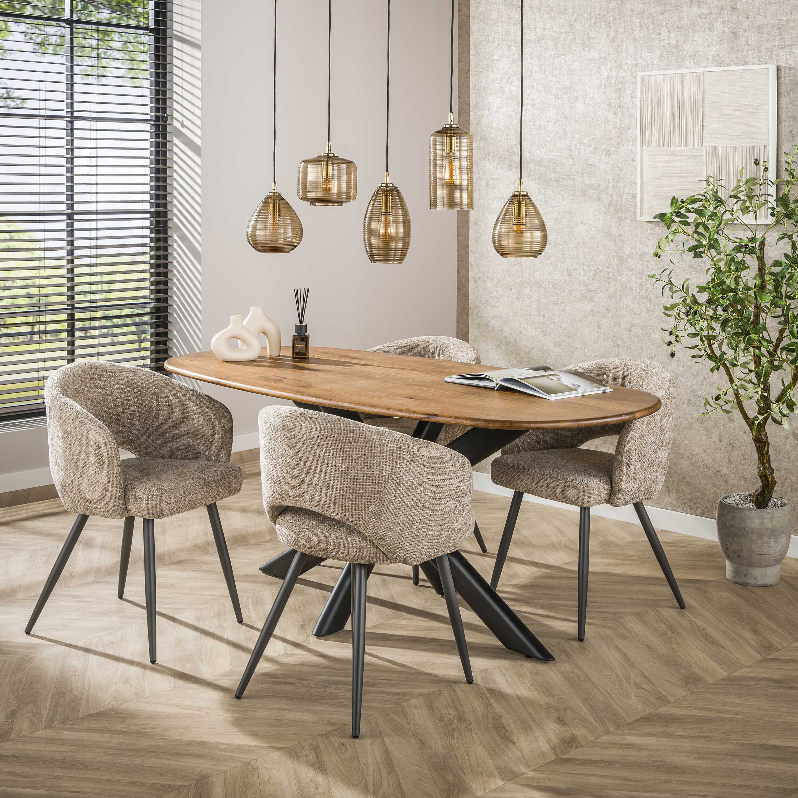 Eettafel Cliff ovale buis 180 cm - Massief mango zand