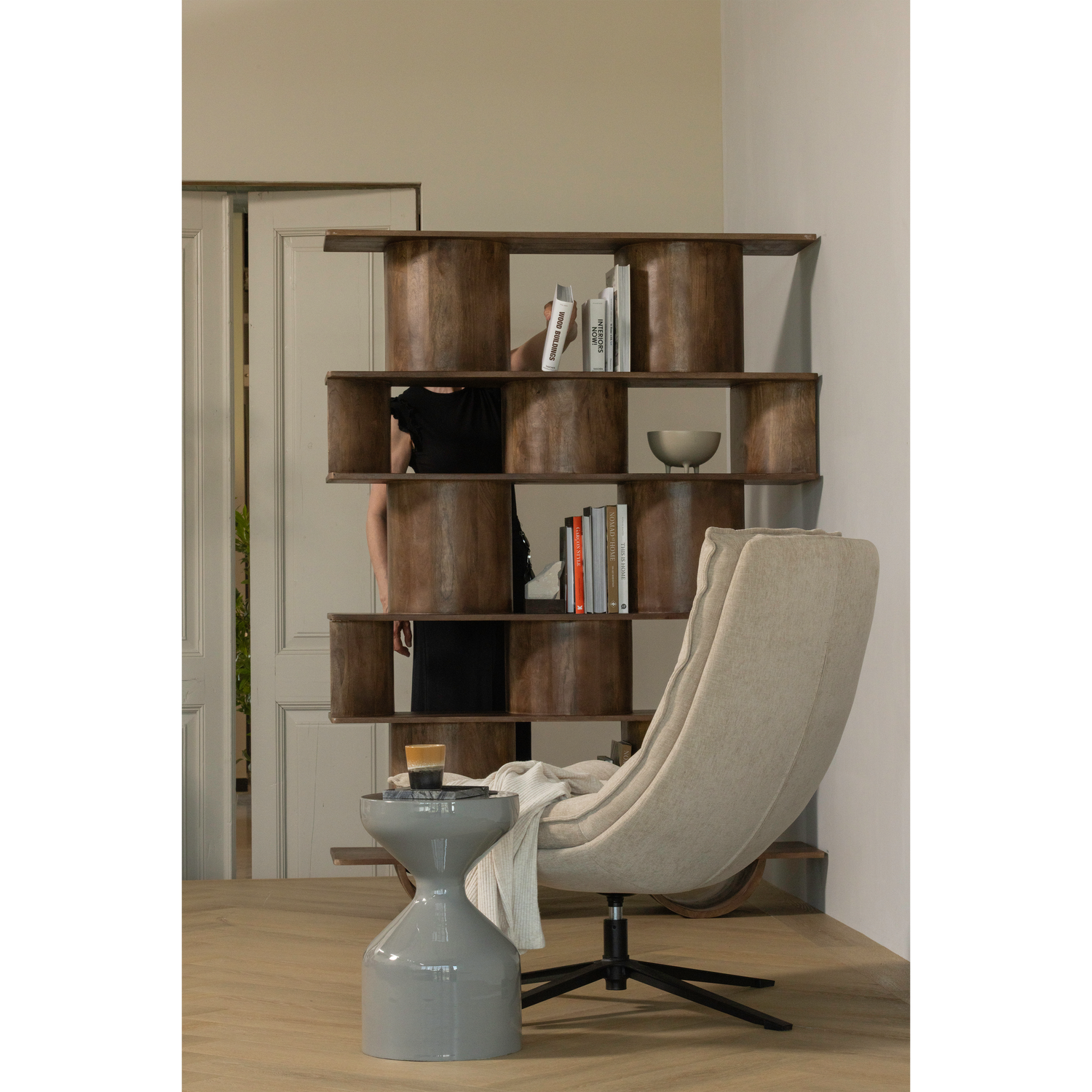Ronde Bijzettafel Floyd 30cm, kleur Lichtgrijs - Afbeelding 3