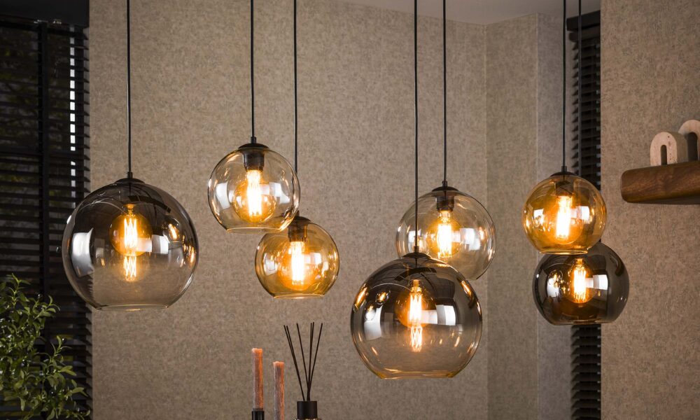 Hotel Chic interieur: Hanglampen Globe